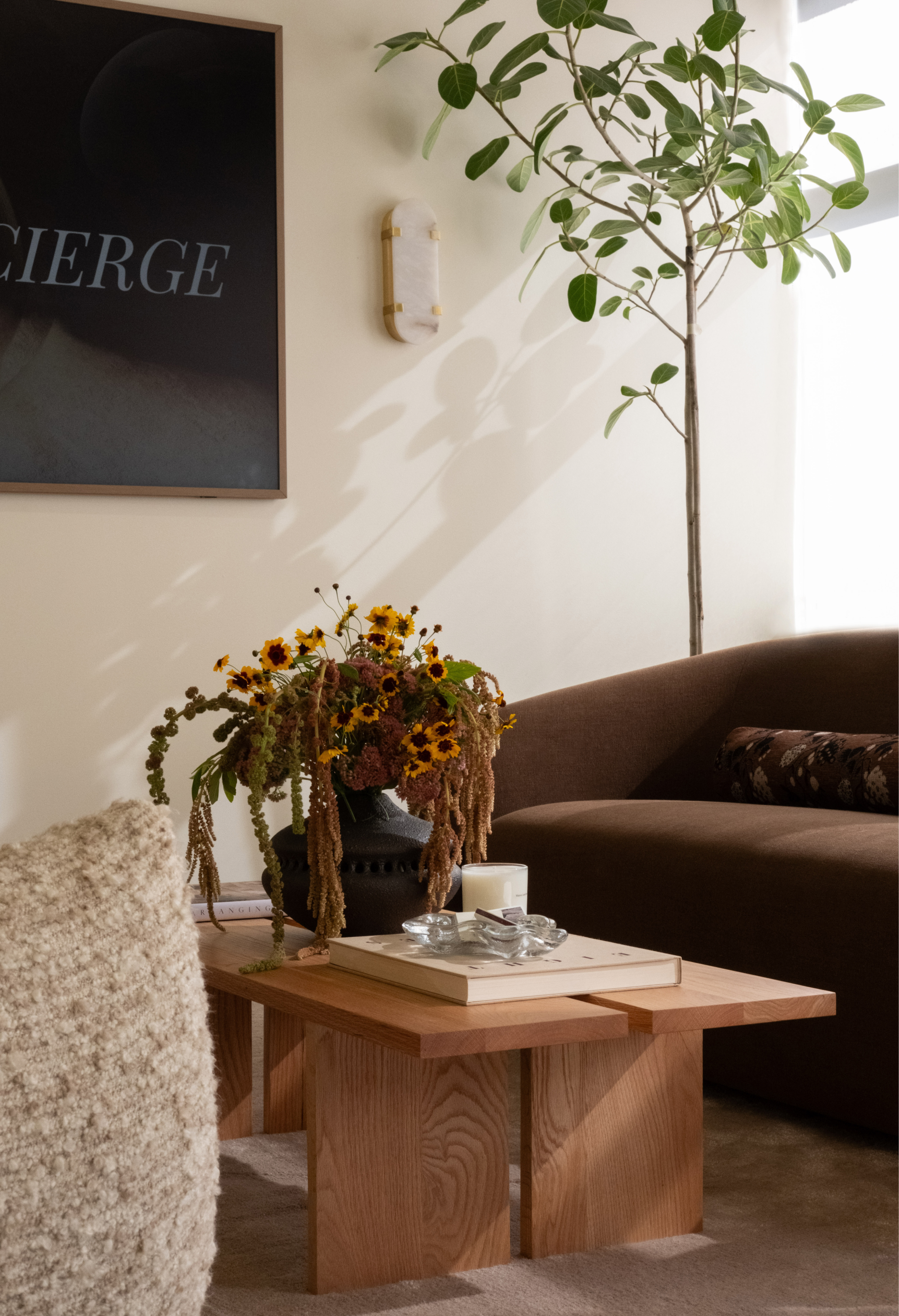 Santa Monica Commercial — interior photograph 1